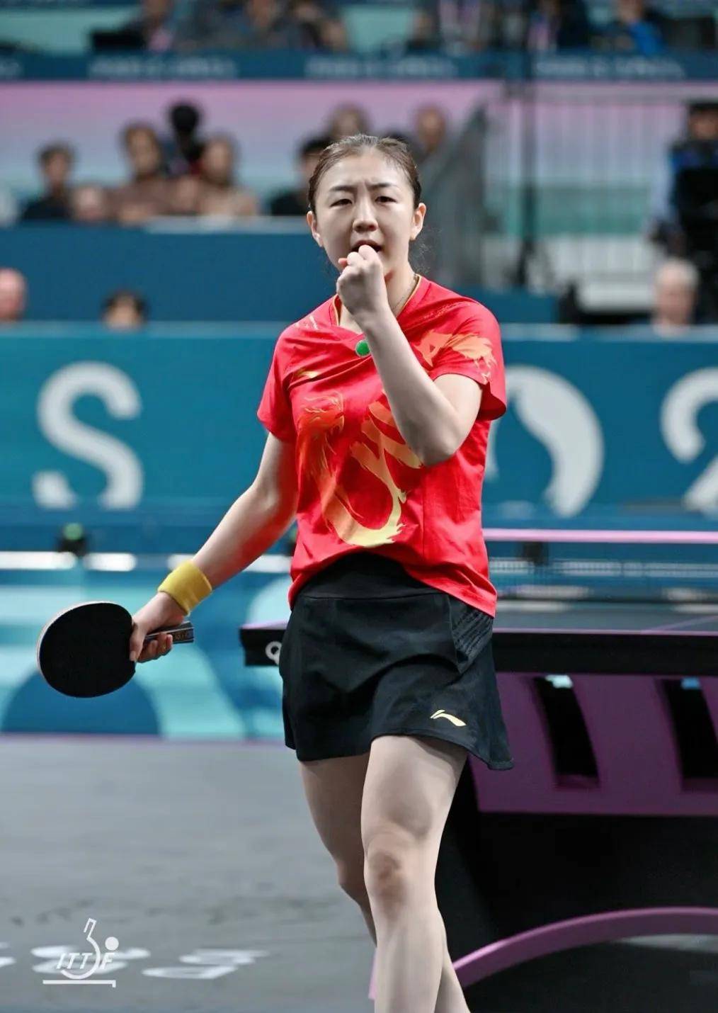 运动员们需 运动员们需