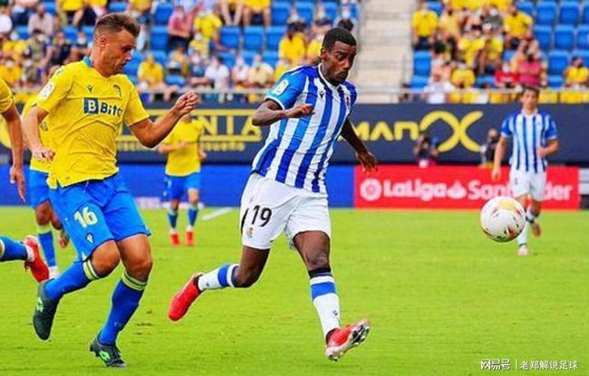 多名具备实 多名具备实