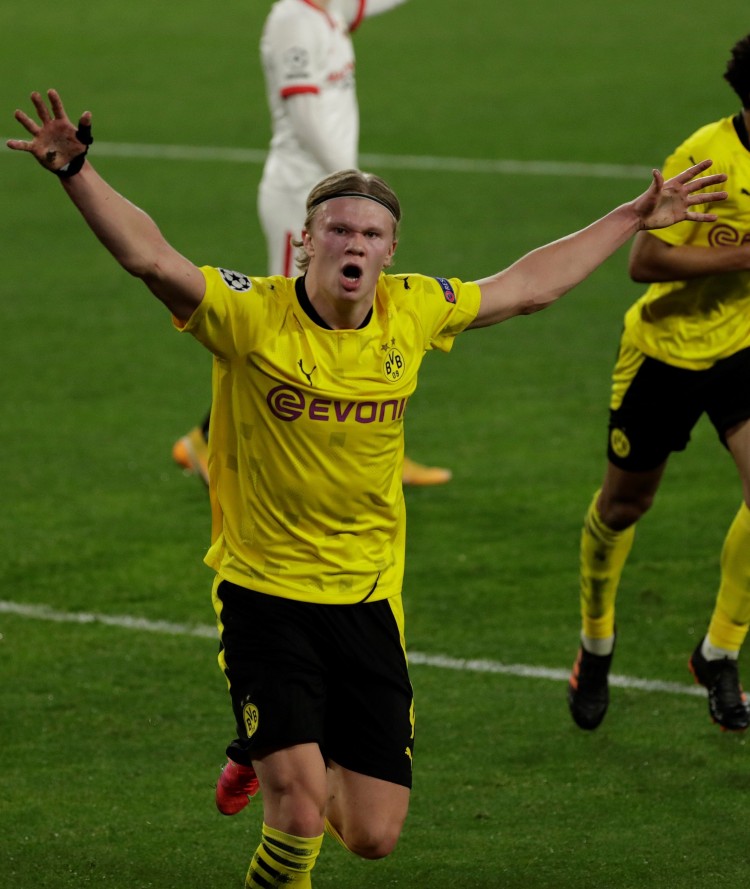 一位来自泰 一位来自泰