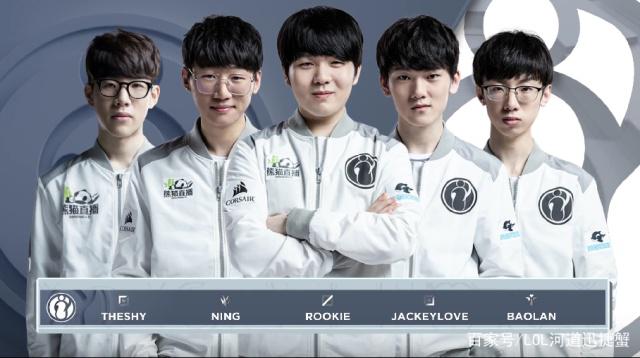 反复出现的 反复出现的