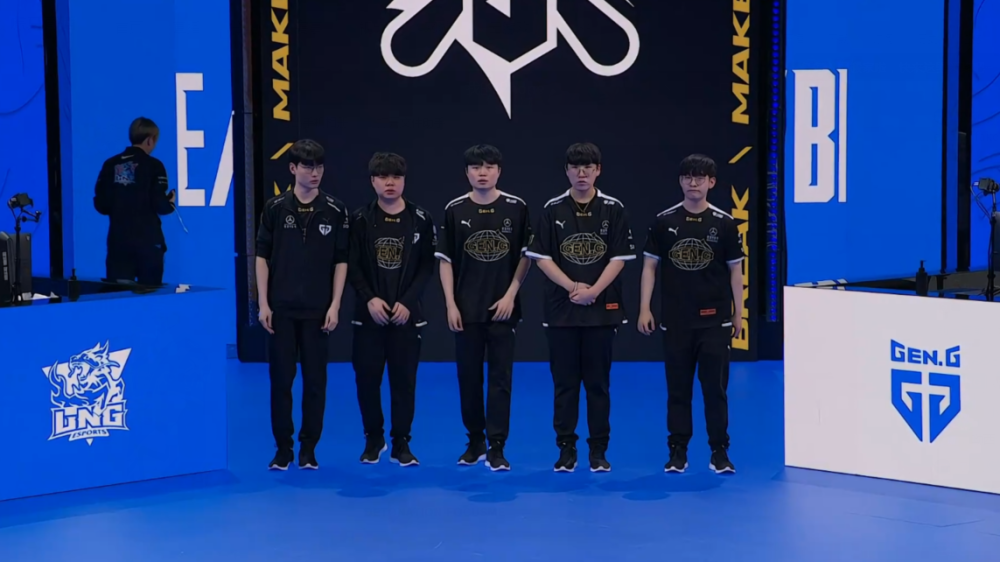 从宏观上看 从宏观上看